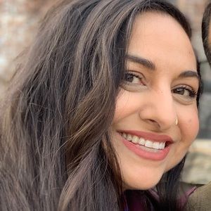 Meet your Posher, Somayya